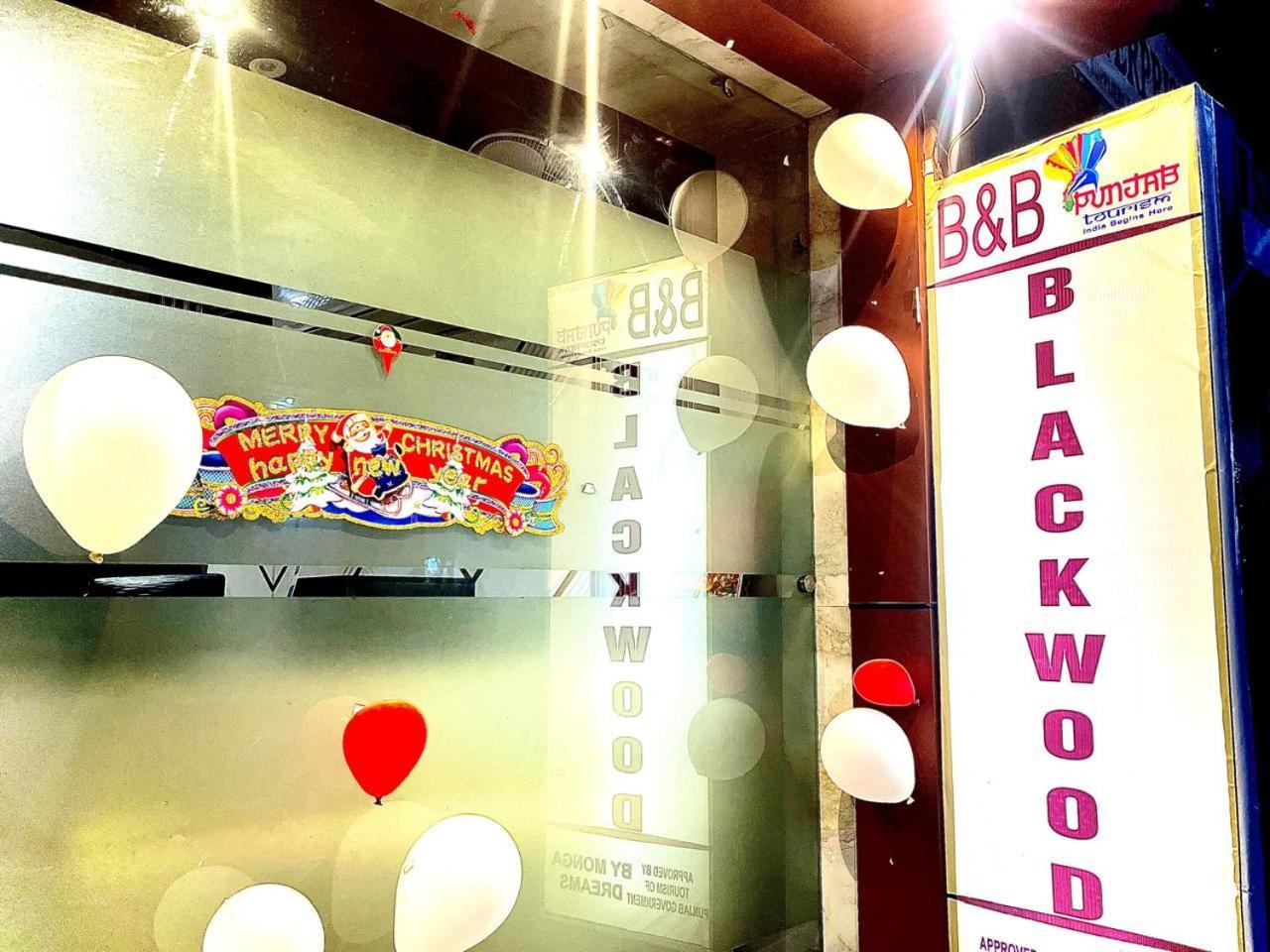 Blackwood Near Golden Temple -140 Mtrs Amritsar Exterior photo